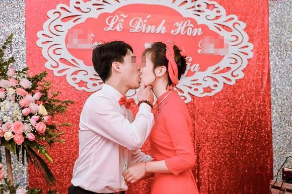Dân mạng tranh cãi gắt hình ảnh chú rể trẻ hôn như muốn cắn đứt môi của cô dâu-4