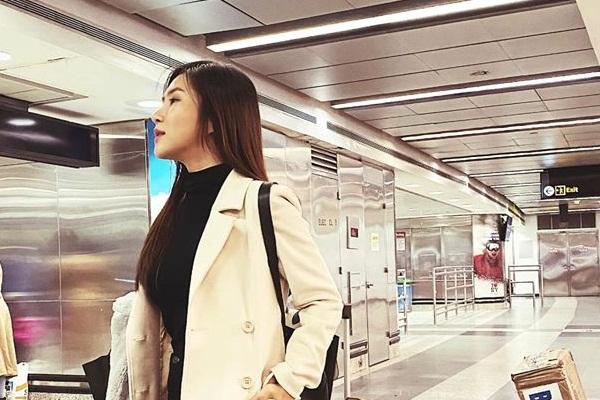 Hương Tràm treo status u uất, gây hoang mang khi tự nhận mình là con bạn tồi-8