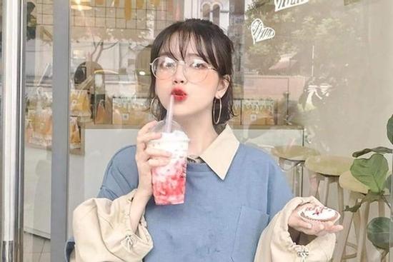 Tử vi Chủ nhật ngày 24/11/2019 của 12 cung hoàng đạo: Bạch Dương làm việc cho quên buồn tình, Cự Giải tìm được chân ái