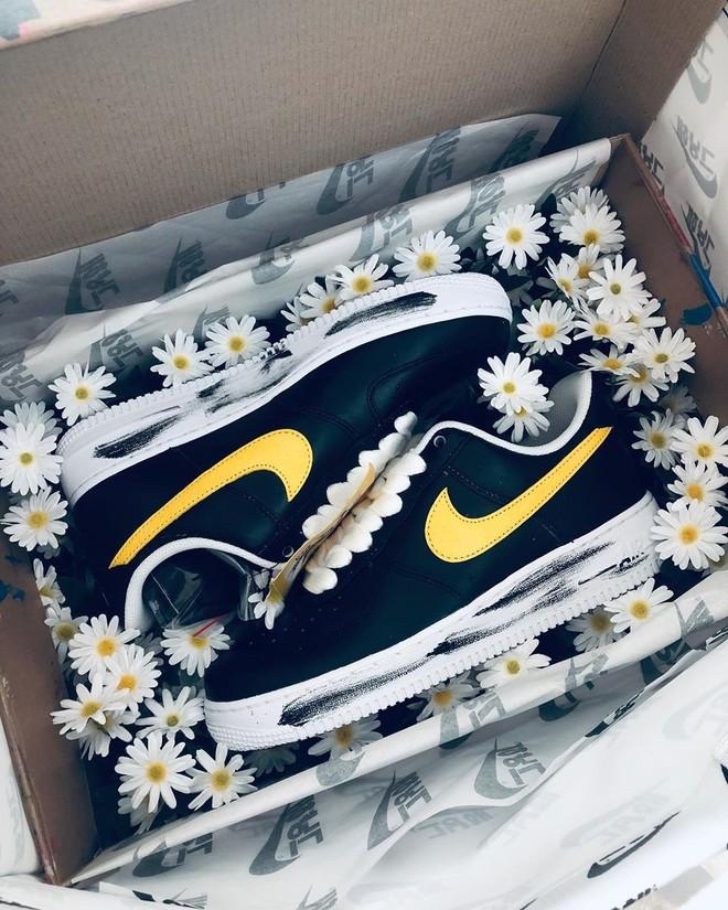 Ai đang sở hữu mẫu giày có 88 đôi, chỉ tặng người thân của G-Dragon?-2