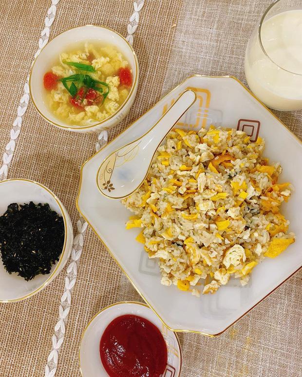 Tin được không! Trâm Anh bây giờ chạy theo hình tượng girl đảm đang: Sáng đi làm, tối về trở thành nữ công gia chánh-3