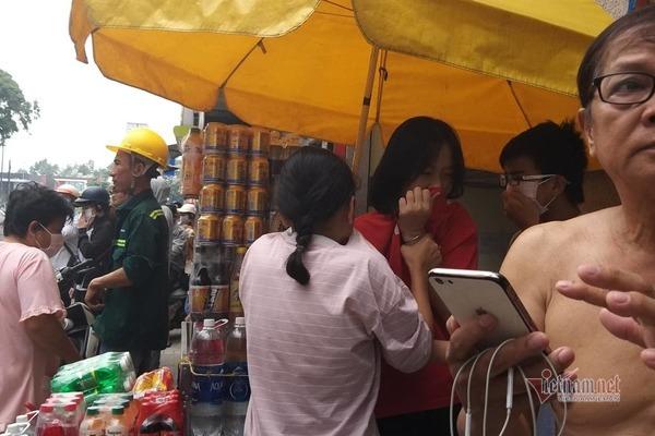 Cháy lớn tại công trình cao ốc khách sạn giữa trung tâm Sài Gòn-7