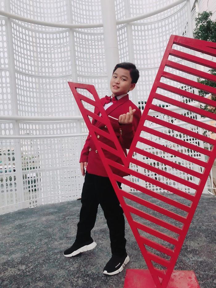 Học trò Hương Giang cover hit về tuesday của cô giáo: người khen xuất sắc, kẻ chê không phù hợp với tuổi-11