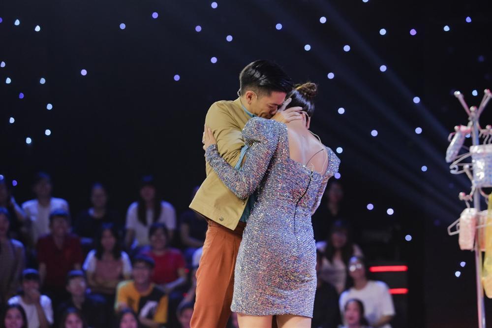 Góc sáng mắt chưa: Trúc Nhân thừa nhận từng hôn Trọng Hiếu trên sóng truyền hình-3