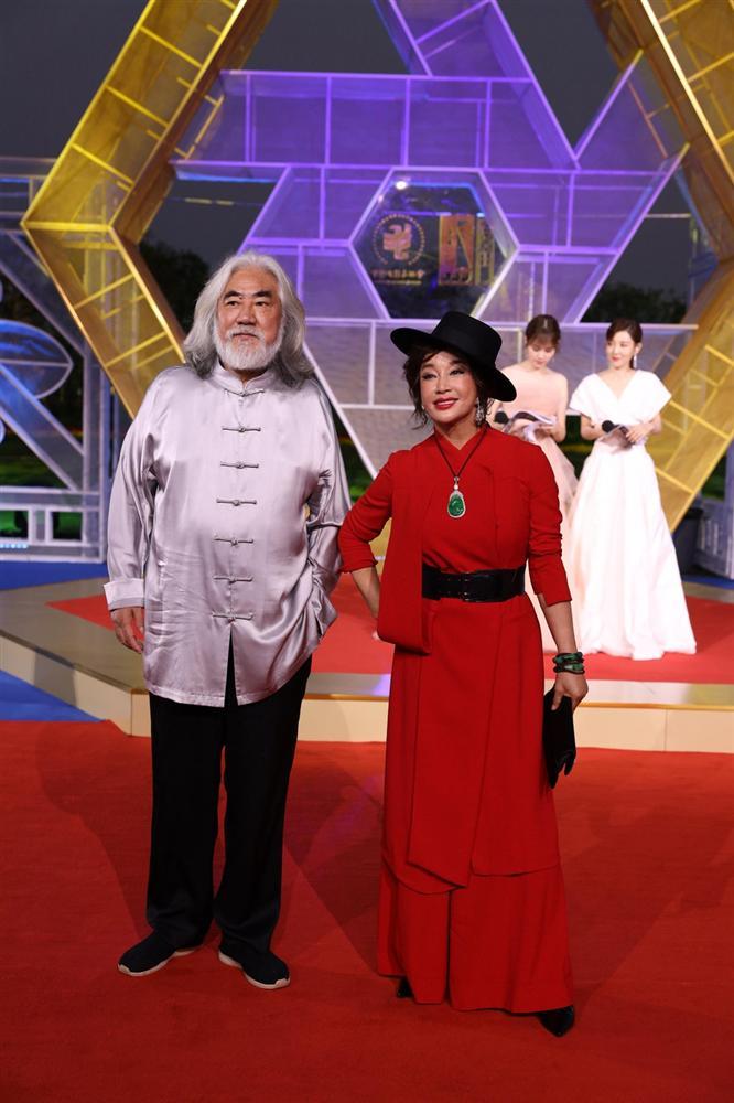 Lưu Thi Thi cùng hội chị em cạch mặt Dương Mịch?-18