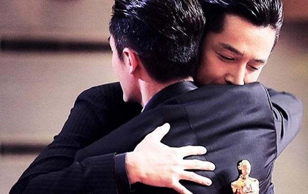 Đã có vợ rồi nhưng Hoắc Kiến Hoa và người đàn ông này vẫn nguyện làm chân ái của nhau-6