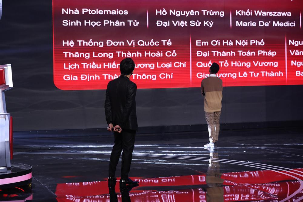 Trấn Thành, Lại Văn Sâm ngả mũ thán phục chàng sinh viên 19 tuổi đạt điểm tuyệt đối Siêu trí tuệ-1