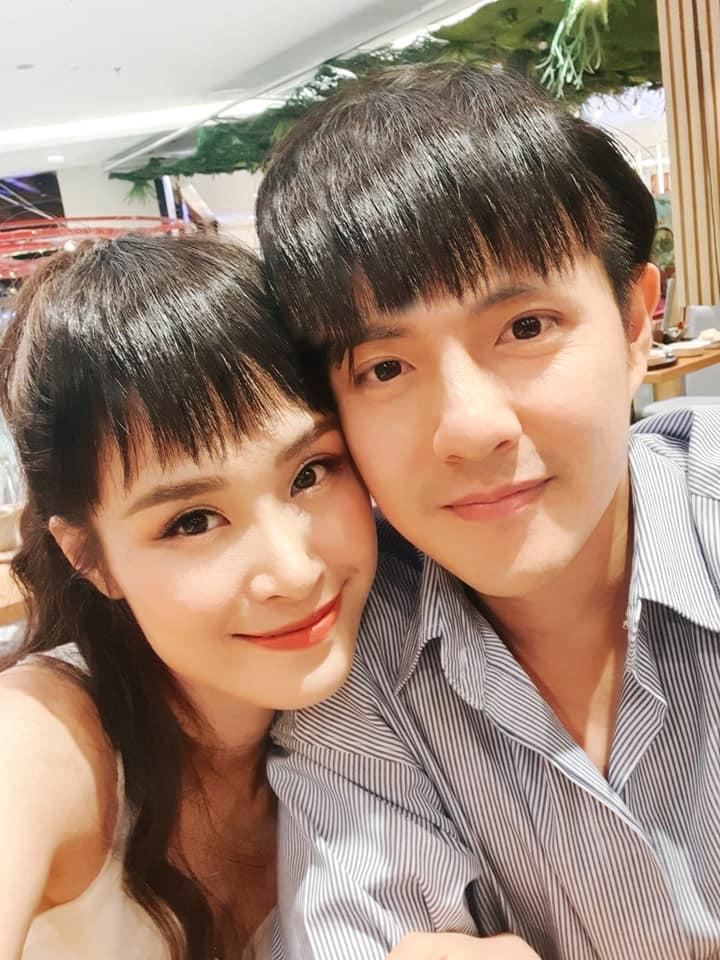 Đông Nhi nhờ fan photoshop tóc mái cho Ông Cao Thắng và kết quả hú hồn-4