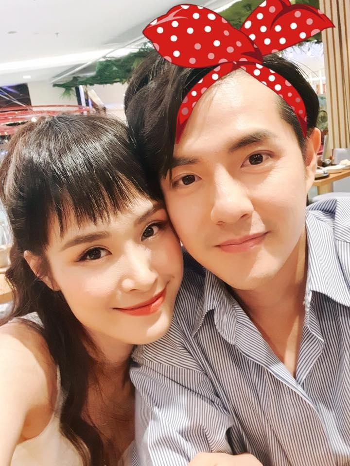 Đông Nhi nhờ fan photoshop tóc mái cho Ông Cao Thắng và kết quả hú hồn-10