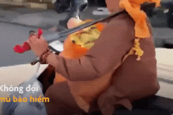 Hà Nội: Bé gái 11 tuổi rơi từ tầng 39 chung cư xuống đất tử vong-2