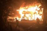 Đắk Lắk: Khu vực đánh nhạc DJ chập điện, nhà hàng bị cháy dữ dội giữa đêm