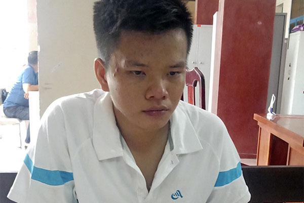 Nghe giọng thì thầm đòi giết mình, con trai đâm nhiều nhát khiến cha tử vong trên giường-1