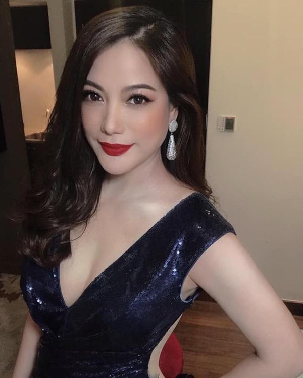 Những nữ diễn viên sexy của màn ảnh Việt-10