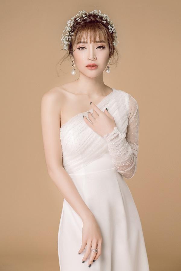 Quang Lê - Phương Trinh Jolie lần đầu song ca bolero Xóm nhỏ tình quê-3