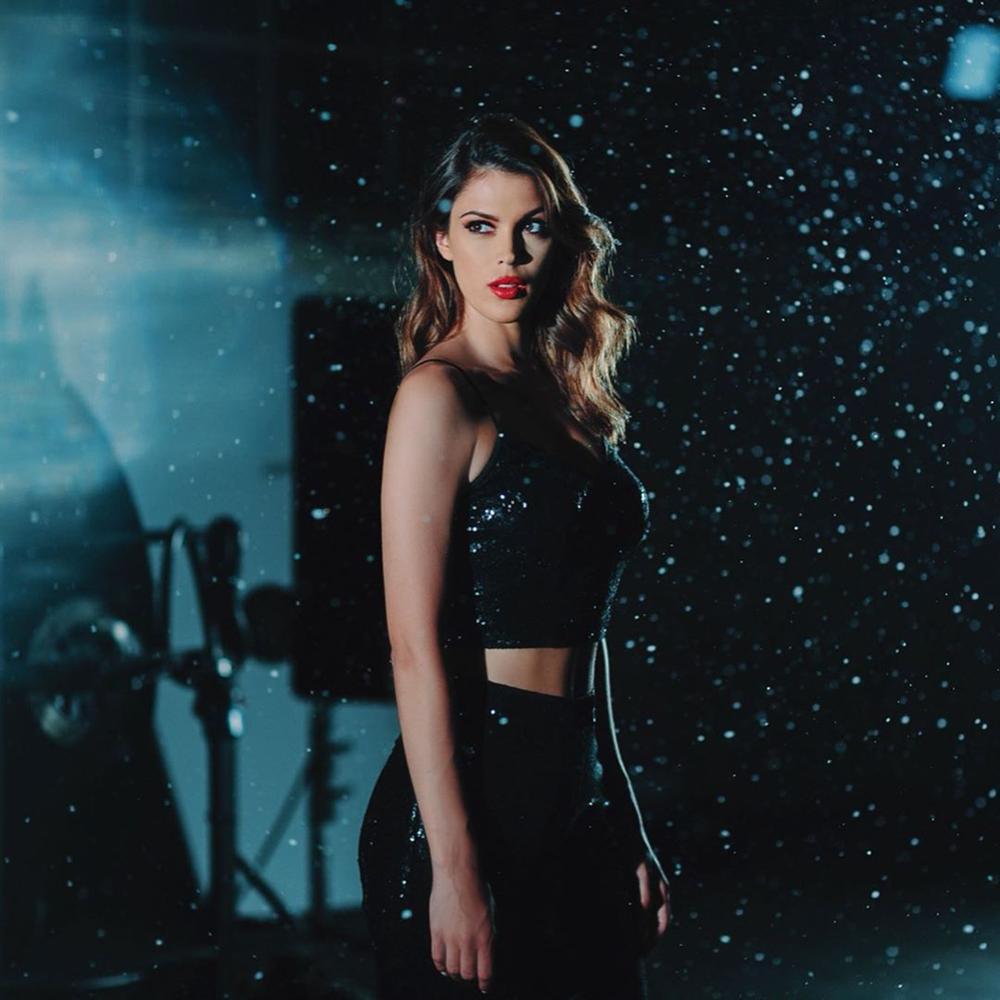 Bản tin Hoa hậu Hoàn vũ 25/11: Trương Thị May tung váy xuất thần, chặt từ HHen Niê đến mỹ nữ quốc tế-10