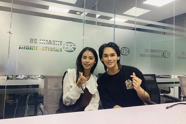 Trong lúc dân tình mải ‘đu’ AAA, Hương Ly âm thầm tung bản cover Tự tâm, đập tan tin đồn bị Nguyễn Trần Trung Quân cấm cửa-3