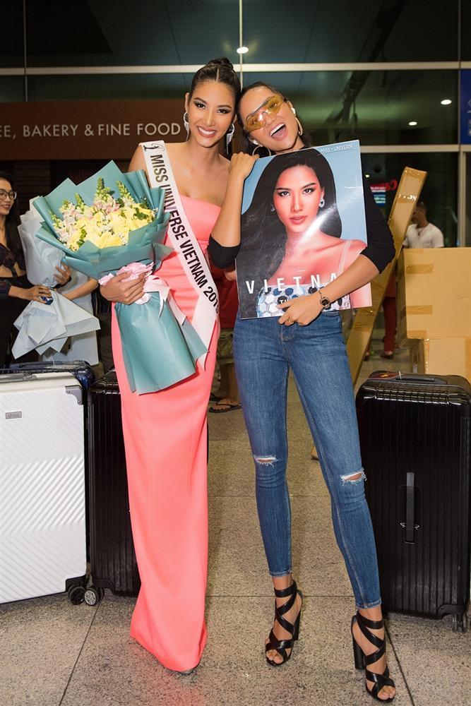 Tiễn Hoàng Thùy lên đường thi Miss Universe, HHen Niê ăn mặc siêu giản dị nhưng được khen vì lý do này!-4