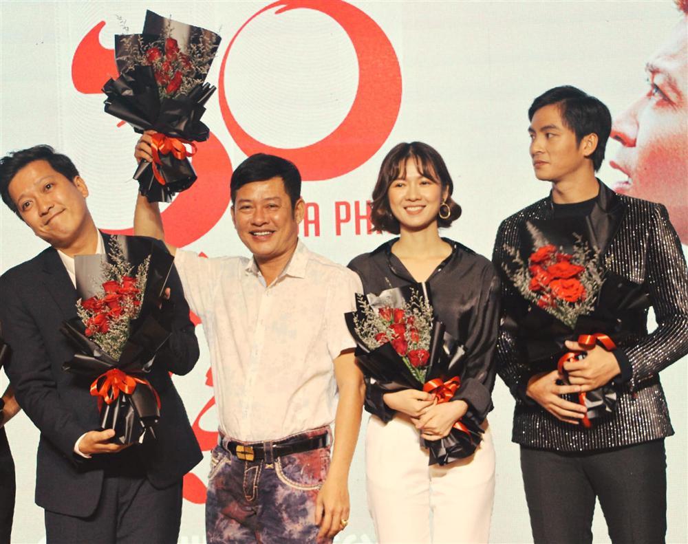 Trường Giang hài hước khuyên Oanh Kiều: Ra ngoài đi chơi nhiều hơn chứ đừng ru rú trong nhà-6