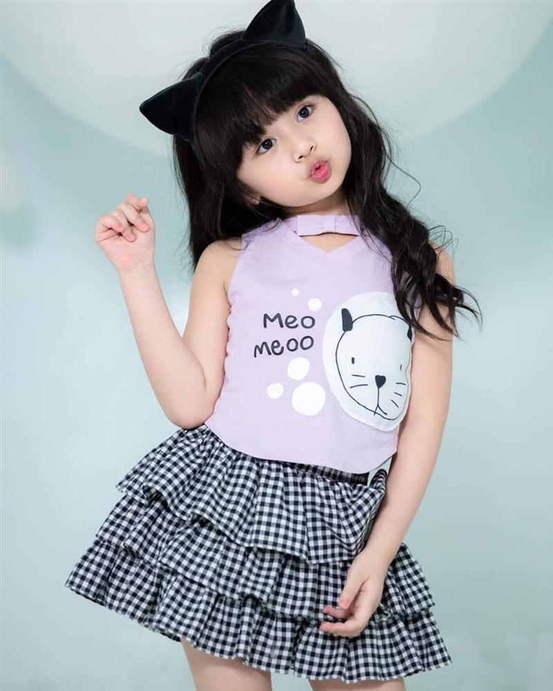 Cô bé 6 tuổi đăng quang Hoa hậu nhí Thái Lan 2019-8