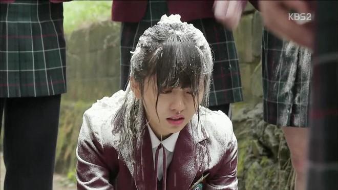 Những sự thật đen tối ở Hàn Quốc phơi bày trên phim-1