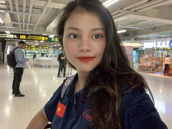 Nhan sắc nhân viên y tế cùng Đoàn thể thao Việt Nam dự SEA Games 30-5