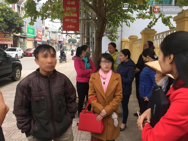 Nóng: Lần đầu tiên bố và chị gái nữ sinh giao gà bị sát hại ở Điện Biên xuất hiện-1