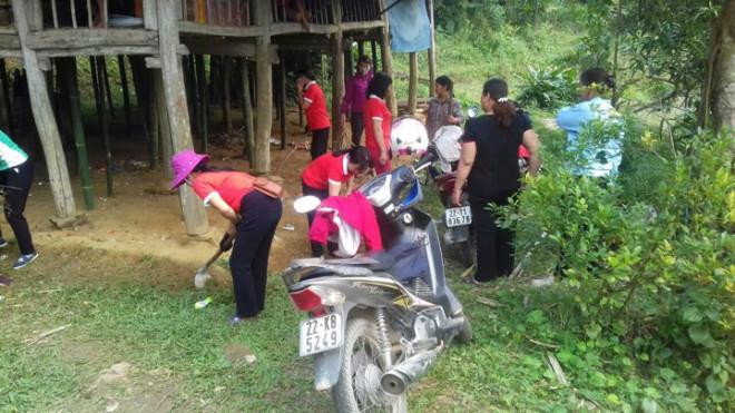 Cận cảnh cuộc sống mới của cậu bé cô độc trong rừng ở Tuyên Quang-5