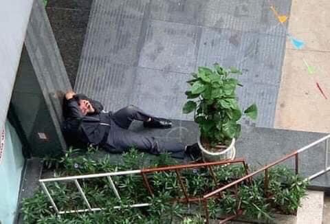 Xót xa lá thư tuyệt mệnh của bé gái 11 tuổi viết trước khi nhảy từ tầng 39 chung cư Goldmark: Mọi thứ tan vỡ rồi-2