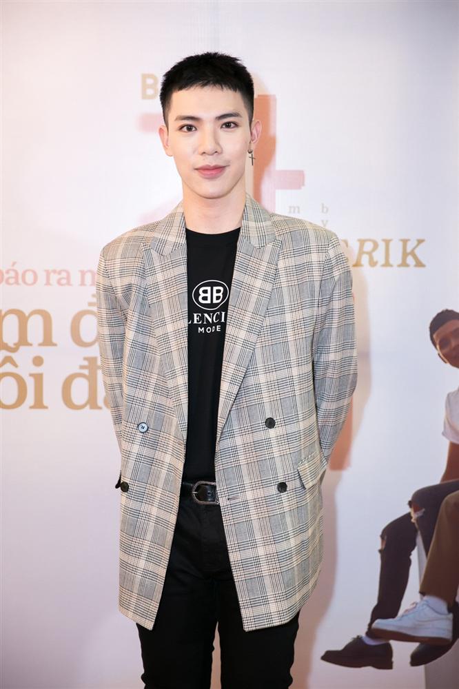 Erik xuống tóc cực mạnh giữa ồn ào bị tố lợi dụng tình cảm của Sơn Ngọc Minh-5