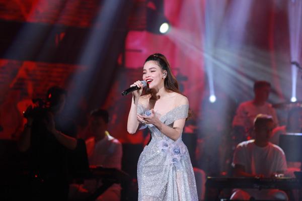 Dàn sao ‘khủng’ hội ngộ MB Connection 2019-7