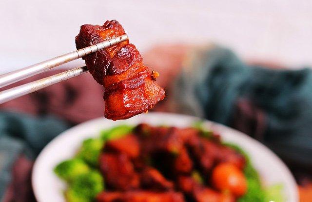 Phiên bản thịt kho tàu tan ngay trong miệng, không hề ngán nhờ 2 bí quyết rất đơn giản-7