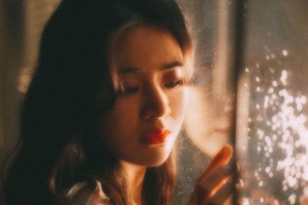 Điên cuồng thù hận khi đưa người yêu về nhà ra mắt, 3 tháng sau anh ta cưới người này-3