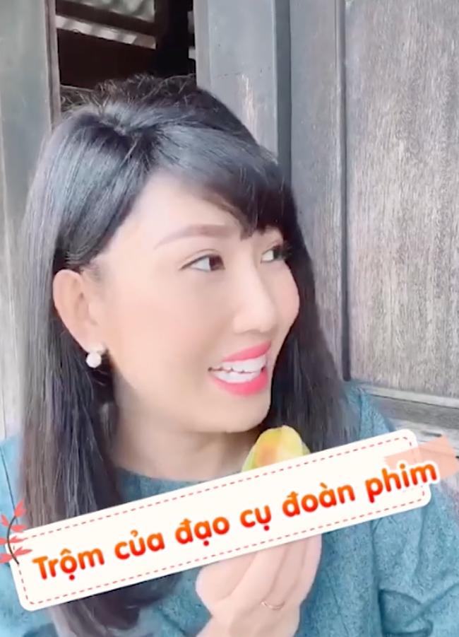 Thúy Ngân nhận kết đắng khi đã ăn vụng đạo cụ lại còn chọc quê đạo diễn-3