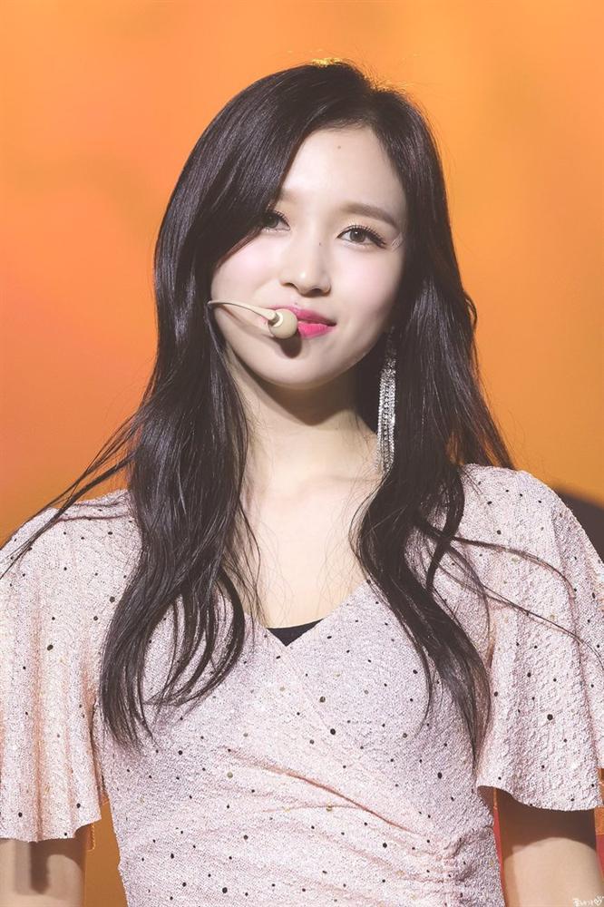 Sana (Twice) gây chú ý với câu trả lời về điều thích nhất khi thực hiện album Feel Special-3