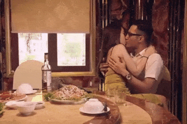 Quỳnh Nga kể hậu trường cảnh nóng chóng mặt với Chí Nhân-1