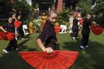 Những nữ tu luyện kungfu trên dãy Himalaya