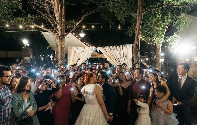 Cô dâu mời hẳn 3 người yêu cũ tới đám cưới, thái độ của chú rể làm nhiều người suy nghĩ-3