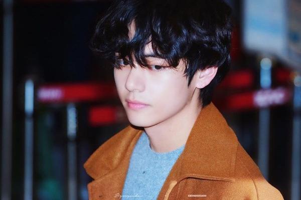 7 thành viên nhóm BTS đã làm gì để da không bị mụn?-1