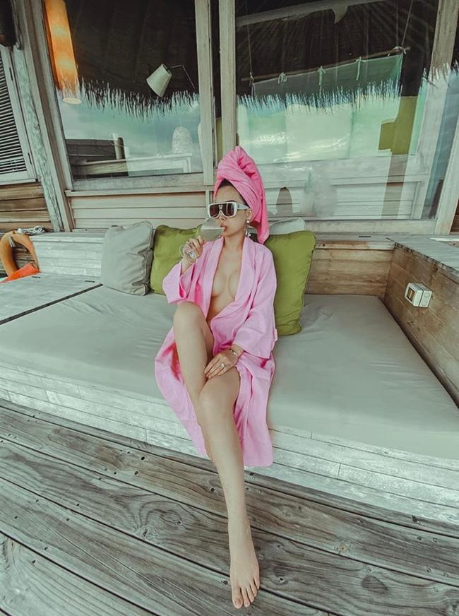 Mỹ nhân Đại gia chân đất: Kẻ bị tố bán dâm 12.000 USD cho đại gia U70, người sống hạnh phúc-15