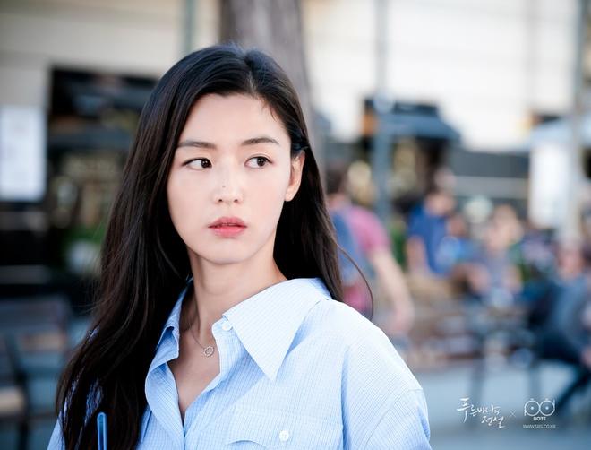 Son Ye Jin và loạt nhan sắc danh tiếng xứ Hàn cùng tái xuất trong 2020-7