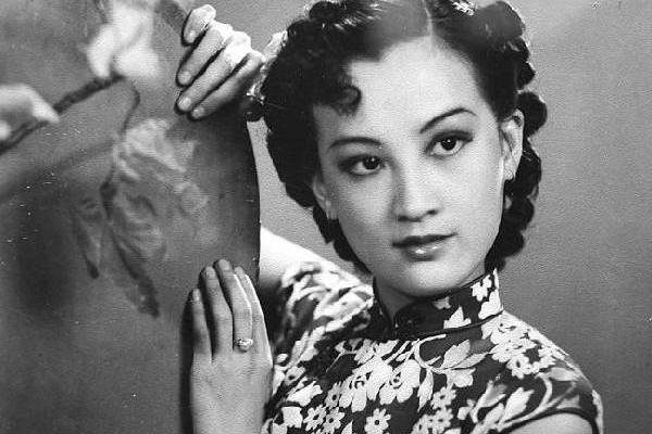 Phận đời đa đoan của nàng Tiểu Long Nữ sinh năm Canh Tý từng khiến Lưu Đức Hoa mê mẩn, Châu Nhuận Phát tự tử-9