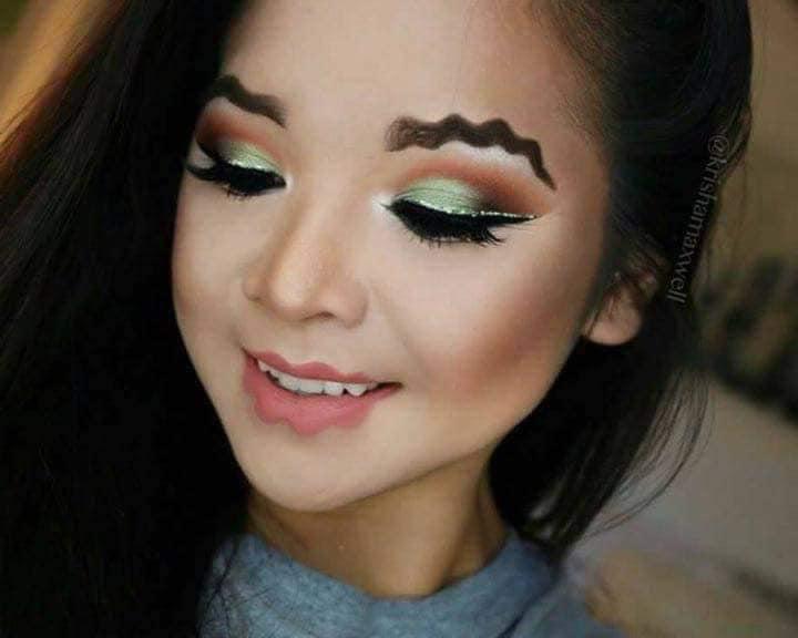 Môi Mazda hết thời, dân mạng lại xôn xao vì kiểu môi răng cưa, môi mào gà đón Tết-9