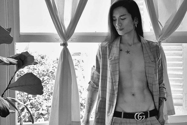 Body siêu ảo của BB Trần: Khi khoe ngực ngồn ngộn, lúc thì bụng 6 múi, giờ thì khác gì đuông dừa?-4