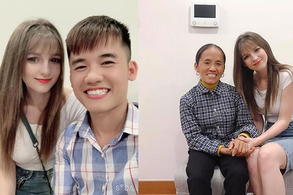 Làm món cơm hải sản, bà Tân Vlog lại làm người xem tò mò khi hấp tôm, cua, mực theo cách có 1 - 0 - 2-12