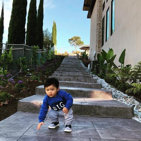 Con trai Đan Trường trong căn nhà triệu đô ở Mỹ: Chuyên đi xế sang, là tay chơi hàng hiệu-4