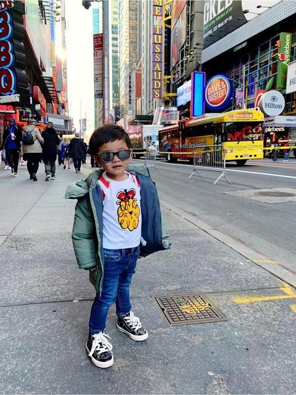 Con trai Đan Trường trong căn nhà triệu đô ở Mỹ: Chuyên đi xế sang, là tay chơi hàng hiệu-9