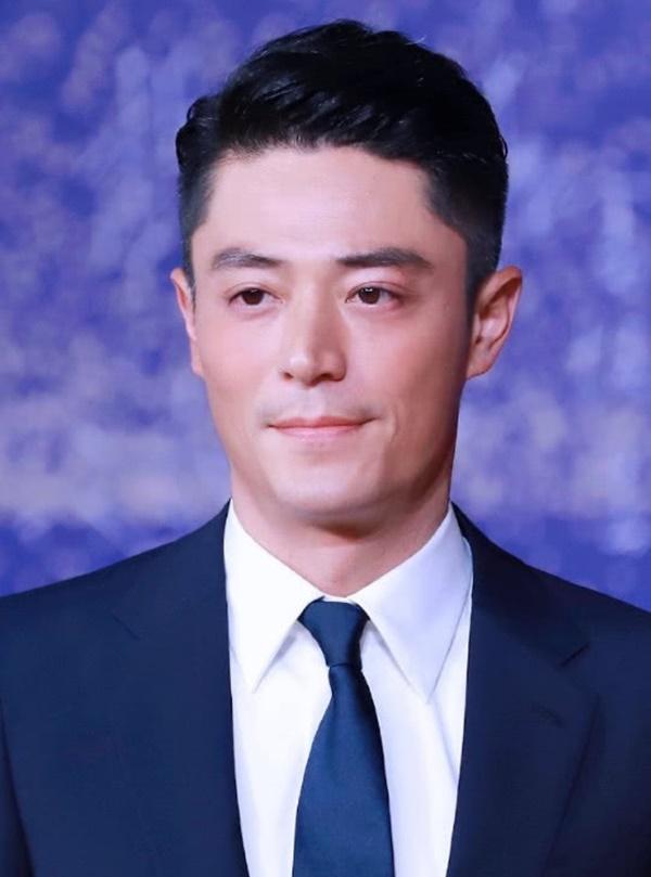 Tình cũ vừa đồng ý hẹn hò với trai đẹp, Hoắc Kiến Hoa lộ ảnh làm phẫu thuật ở Mỹ, Lâm Tâm Như túc trực ngày đêm?-2