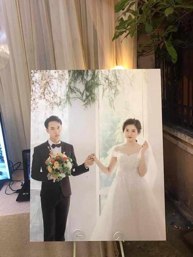 HOT: Ông giáo 1977 Vlog chính thức thành chồng người ta, cô dâu là giáo viên đáng yêu lắm à nha!-2