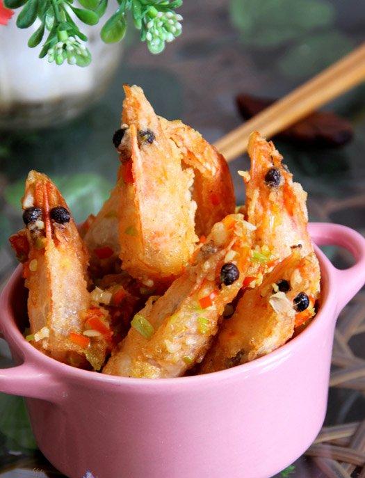 Cả nhà đều mê tôm, mẹ đảm sáng tạo ngay món tôm xóc rau củ độc đáo, ai cũng mê-5