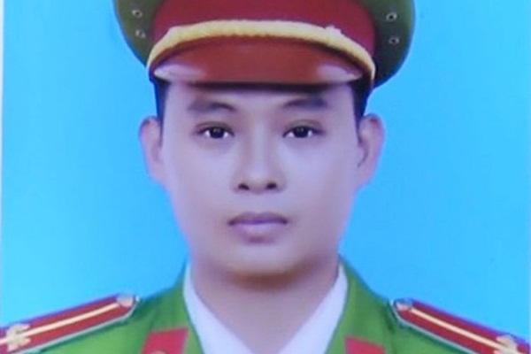 Tá hỏa phát hiện người đàn ông chết bất thường tại nhà trọ-2